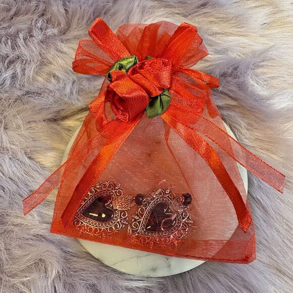 Milagro Corazón/Victorian/Gothic Black Dangle Earrings – Sacred Flame Edition - Picture 4 of 5